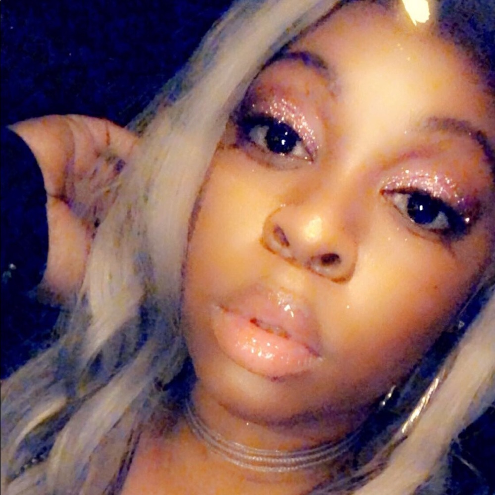 Meet your Posher, Torielle